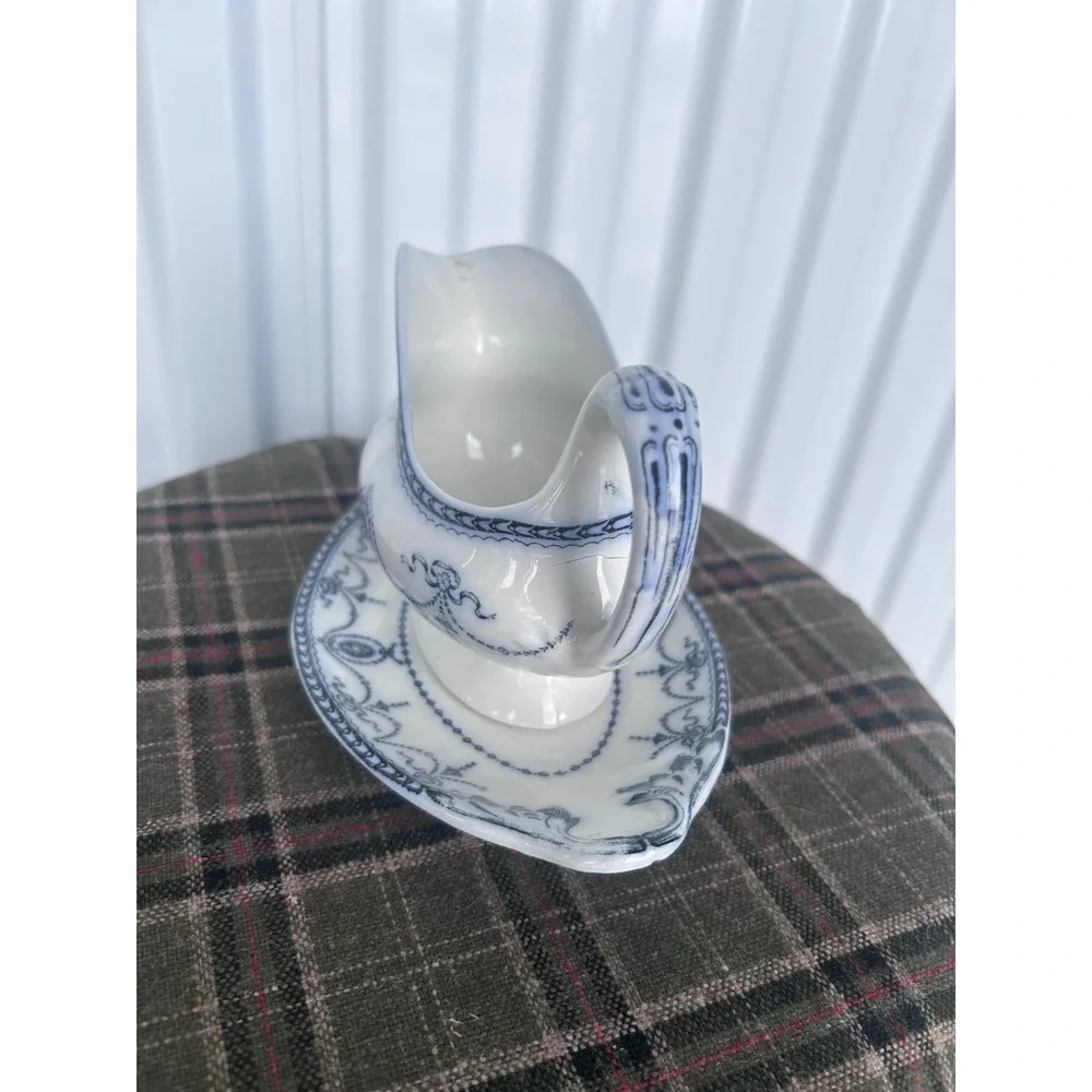 Flow Blue Wood & Sons Adams Gravy Boat and Underplate
